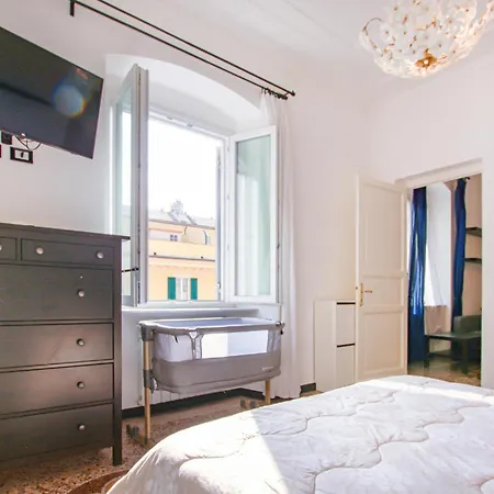 3 Bedroom Nice Apartment In Genova *
