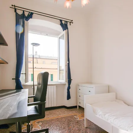 3 Bedroom In Апартаменты Генуя